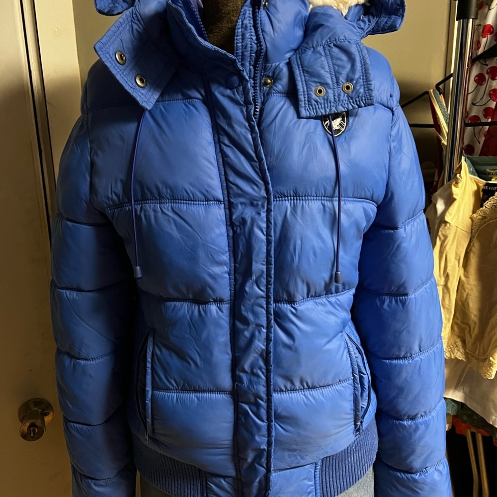 American Eagle Outfitters puff Coat